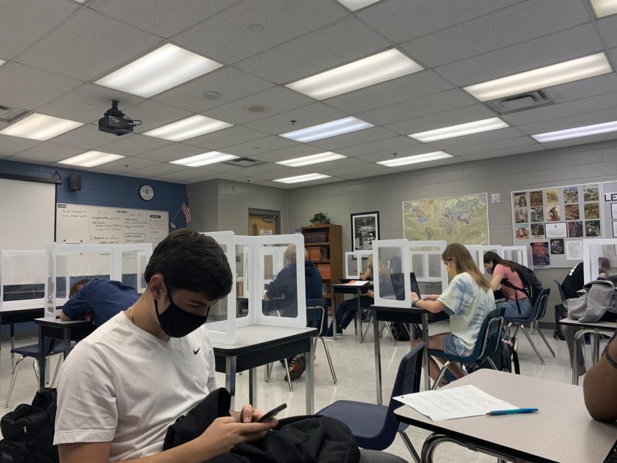 Students in Mr. Kupffers third period class are quite close during COVID-19. This is just part of working out the setbacks during the pandemic this school year.