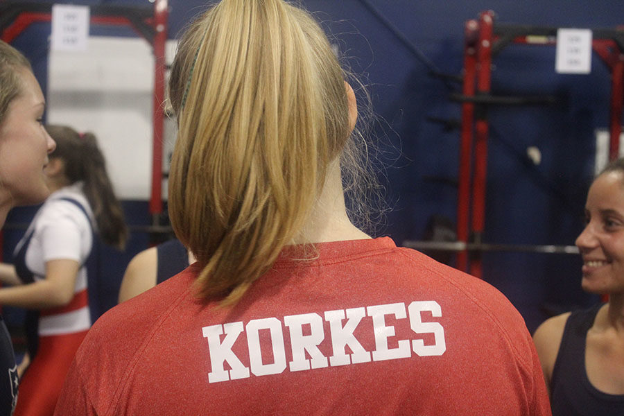 The heaviest weight I have cleaned was 145 pounds, said Korkes. The heaviest weight I have benched was 155 pounds to date. The Lake Brantley girls high school weightlifting team had their first meet Wednesday, Nov. 1, at the Lake Brantley south gym.