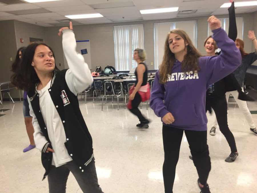 In room 6-205 on Thurs., May 17, students apart of the K-Pop Club dance to songs by the band BTS, in order to develop a deeper understanding and appreciation for K-Pop music. At K-Pop Club, members talked about their favorite K-Pop bands while they learn dance routines to popular K-Pop music videos.
