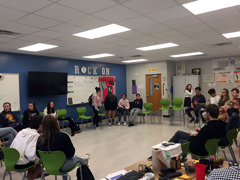 Students in Peggy Leis’s 7th period English Honors class prepare for community circle.  “It gives me great feedback about what their learning and also what their needs are,” Leis said. “It gives me an idea of how I can reach them better”. 